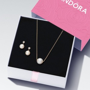 Pandora Gold Plated Pearl Jewelry Set Oro | 62ASQEIVH