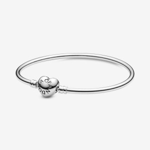 Pandora Moments Heart Clasp Bangle Argento | 54LTGWPKV