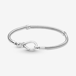 Pandora Moments Infinity Knot Snake Chain Bracelet Argento | 75TEFIRLV