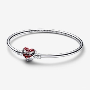 Pandora Moments Marvel Spider-Man Mask Clasp Bangle Argento | 31BPTNHSE