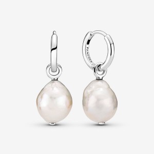 Pandora Treated Freshwater Cultured Baroque Pearl Hoop Earrings Argento | 03ZFKCGIO
